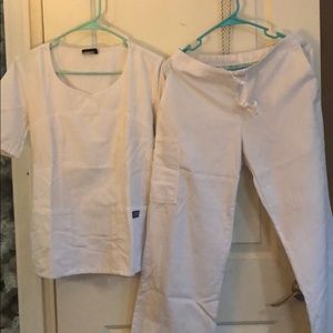 White XS Cherokee scrub set